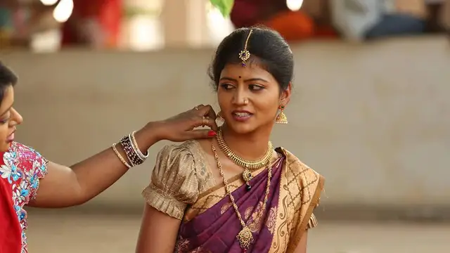 Teenmaar Savitri Bigg Boss