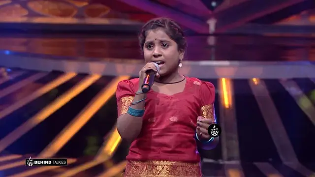 Super Singer Dharshini